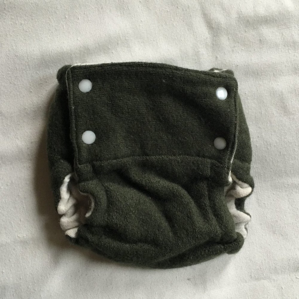 Babee Greens forest green wool diaper cover size S